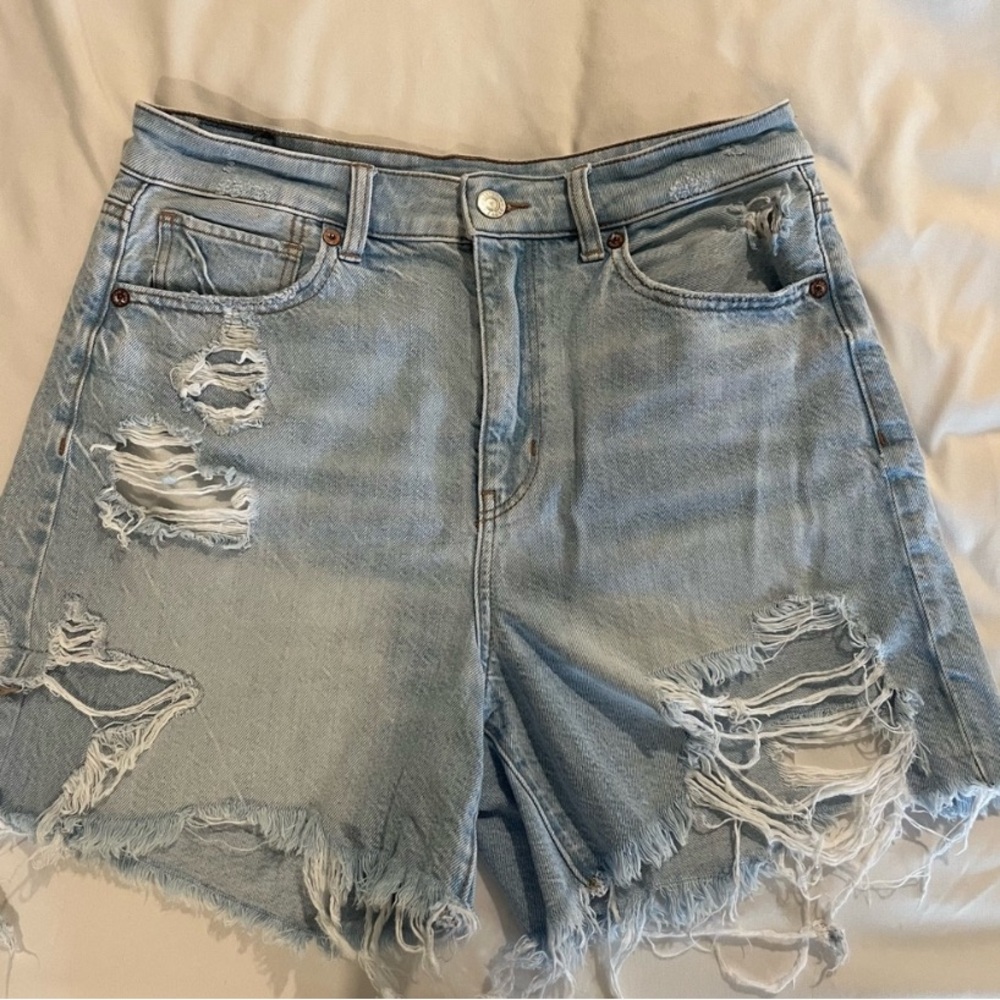 FREEBIES IN EVERY ORDER!!! 

American Eagle Outfitters Ripped Light Blue Shorts